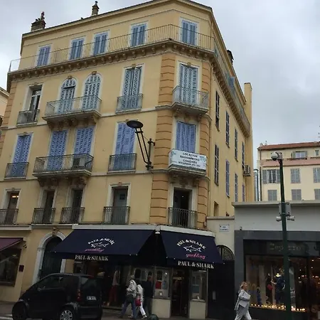 Agencia 3 Pieces Rue D'antibes